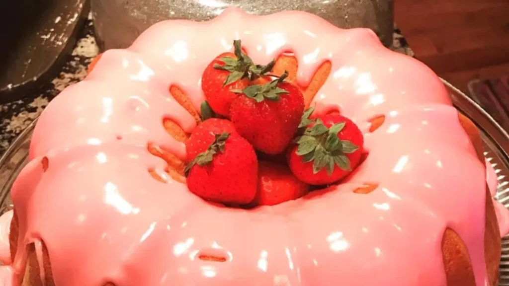 Strawberry Italian Cream Pound Cake Recipe