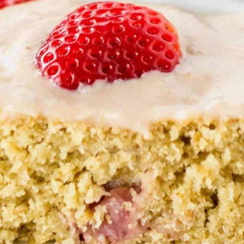 Strawberry Oatmeal Breakfast Cake Recipe