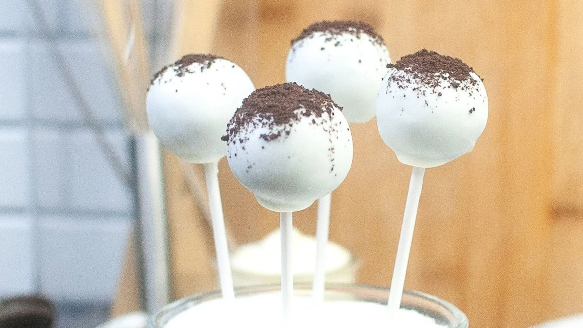 Cookies And Cream Cake Pop Recipe