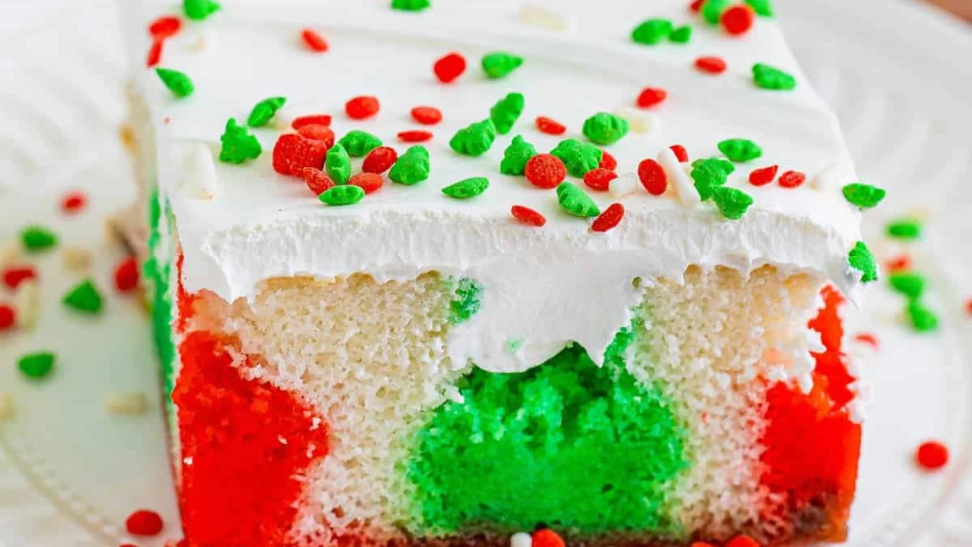 Cranberry Poke Cake Recipe