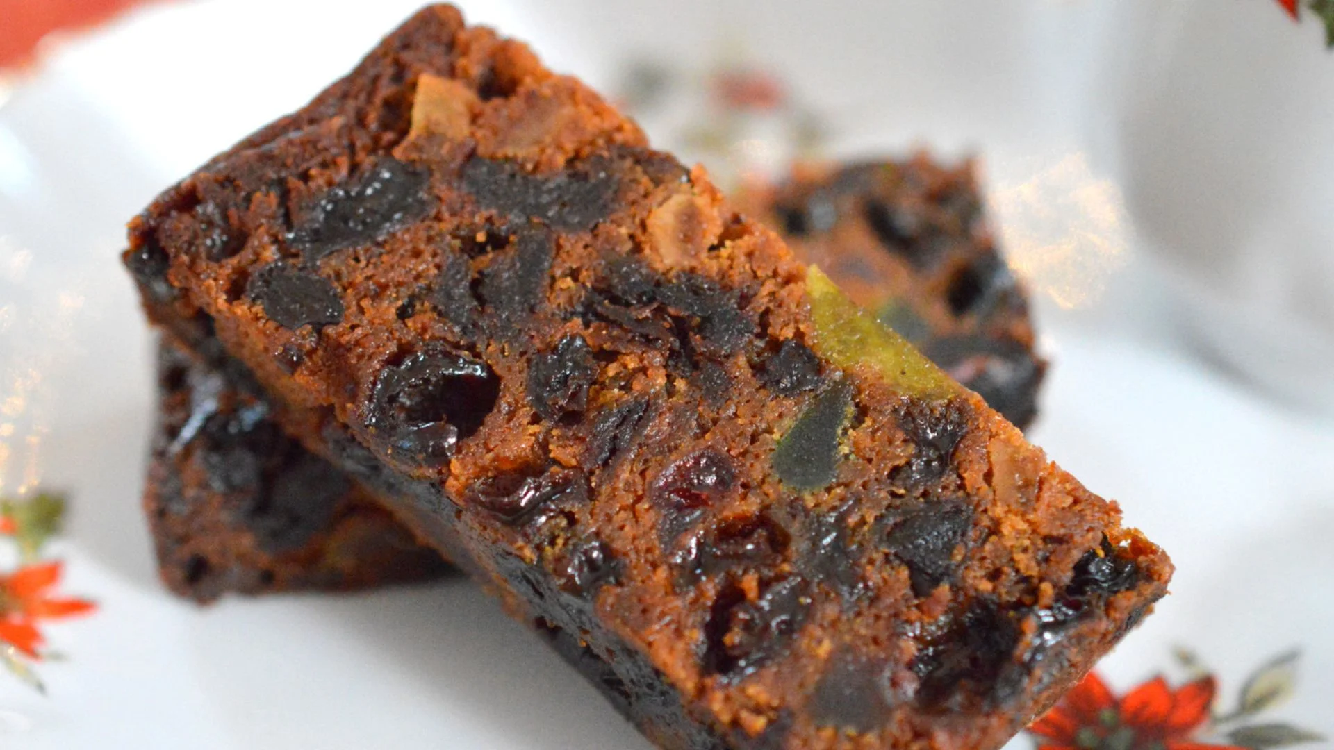 Dark Christmas Cake Recipe