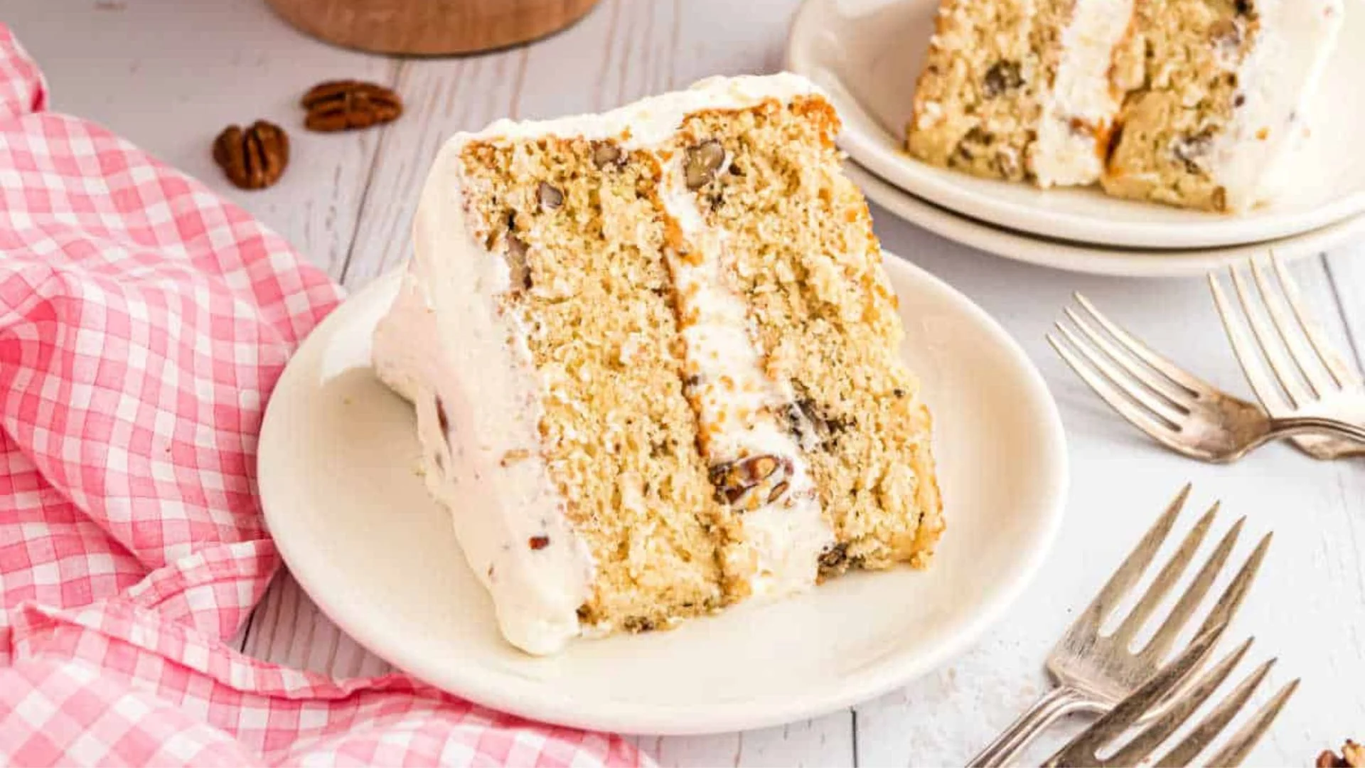 Iced Italian Cream Cake Recipe